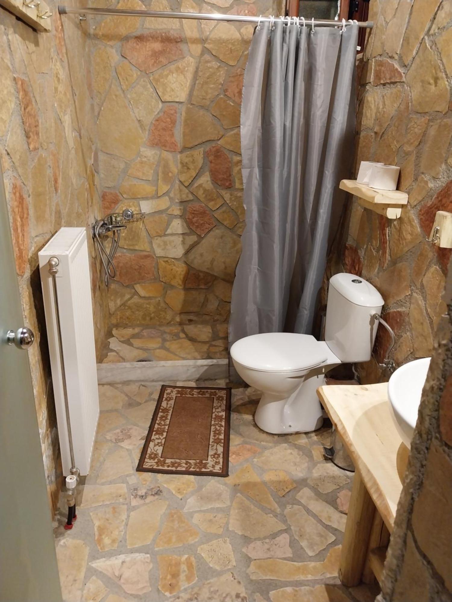 Vip Kalavrita Apartment Exterior photo